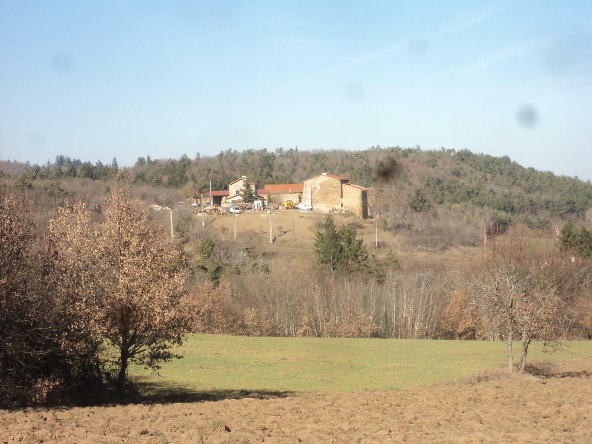 Le Donjon De La Reine Margot Bed & Breakfast Beaumont  Exterior photo